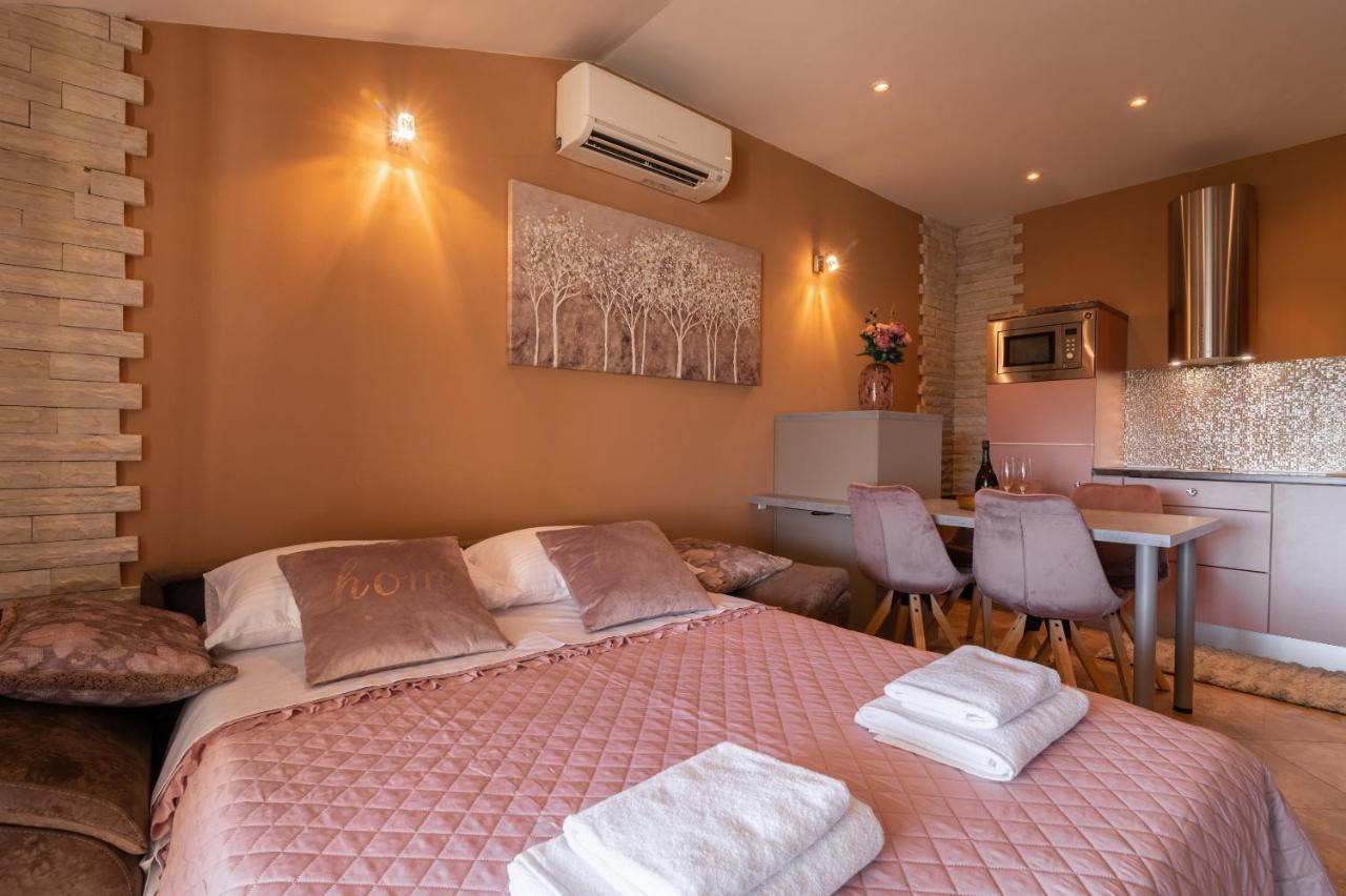 Deluxe Suite Bambi With Panoramic View Zadar Extérieur photo